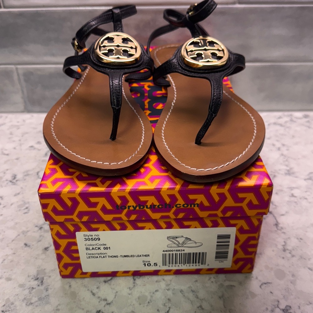 Tory Burch Black & Gold Leather Sandals. Leticia flat tumbled leather. Sz 10.5 - Picture 2 of 13